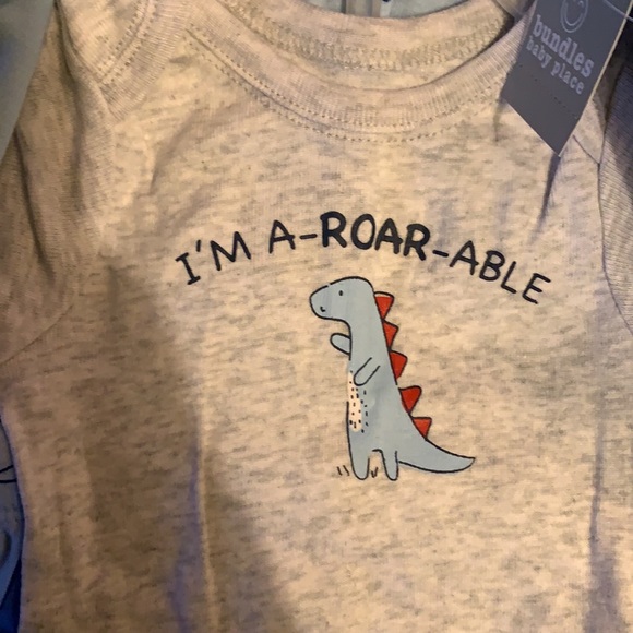 NWT BABY THREE PIECE SET - Picture 3 of 3